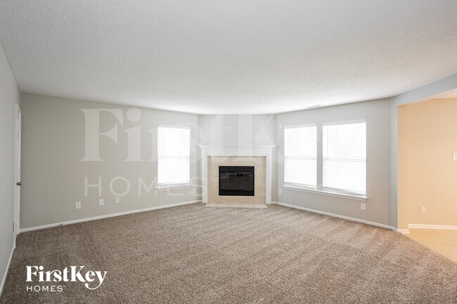 Foto del edificio - 13796 Meadow Lake Dr