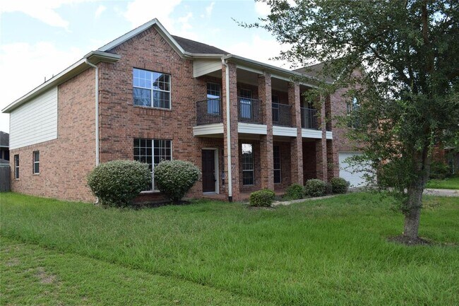 Building Photo - 3111 Hereford Cir