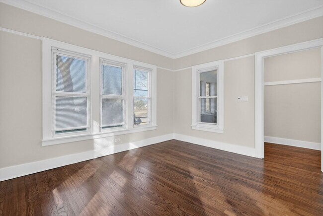 Foto del edificio - 741 S Jackson St