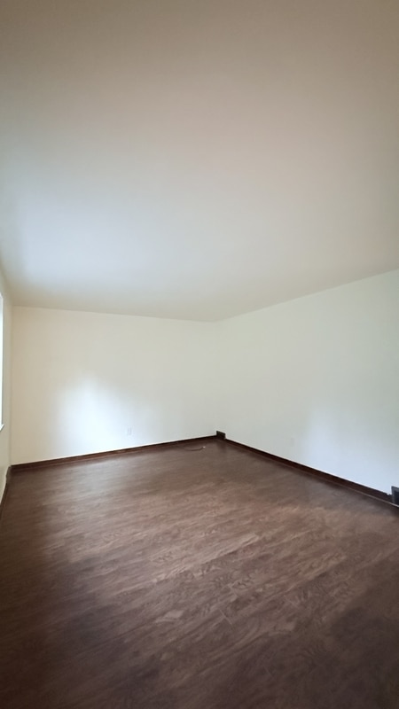 Building Photo - 136 Orchard Dr
