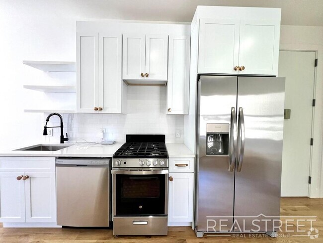 Building Photo - Brand New 2 bed 2 Bath in Ocean Hill!