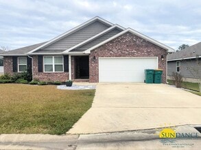 Building Photo - 4636 Plover Dr