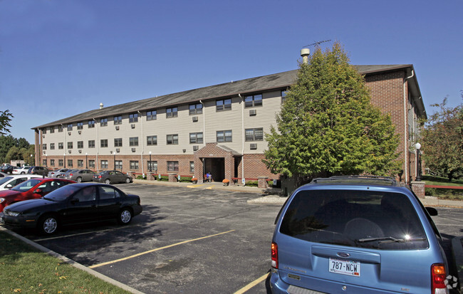 Building Photo - Janesville Regency House