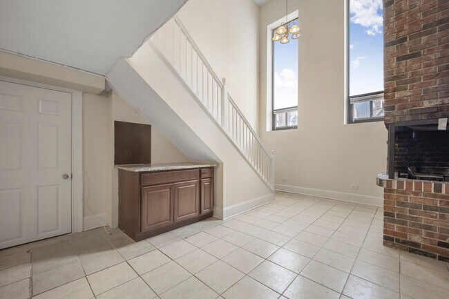 Foto del edificio - 871 W Lill Ave