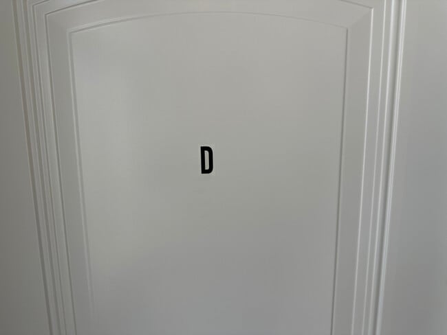 Photo - 104 S 4th St Apartment