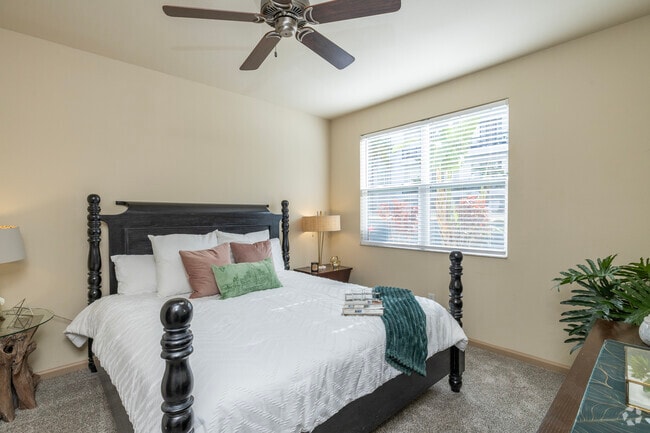 Flagstone JB 1BR, 1BA - 871SF - Bedroom - Mosaic Westshore Apartments