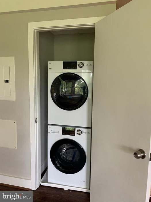 Photo - 210 Oakwood St SE (Washington, DC)