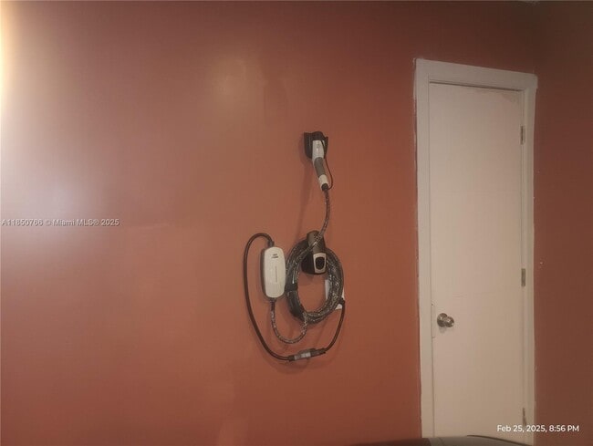 Foto del edificio - 610 Carolina Ave