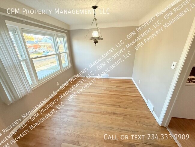 Foto del edificio - 1565 Lincoln Ave