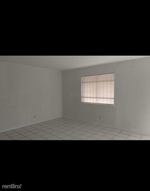 Foto principal - 1 br, 1 bath Condo - 6231 Westward St