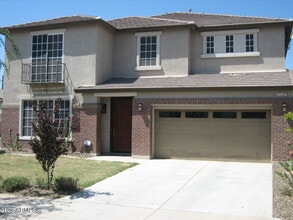 Building Photo - 2140 E Chanute Pass
