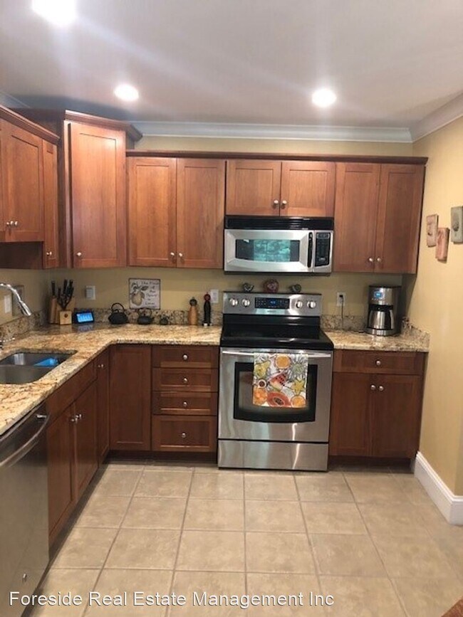 Foto del edificio - 3 br, 2.5 bath House - 178 Ridge Road