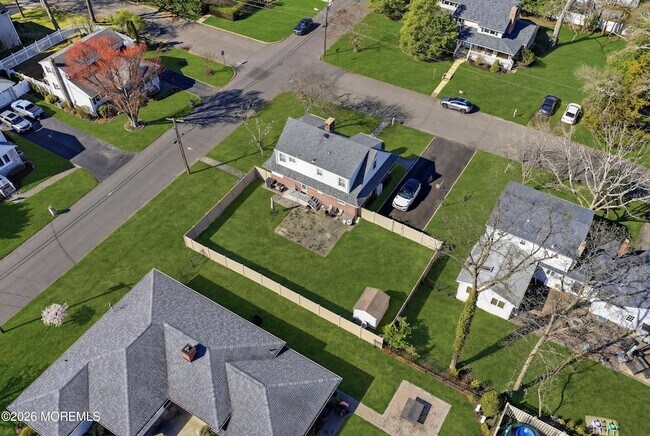 Foto del edificio - 227 Chatham Ave