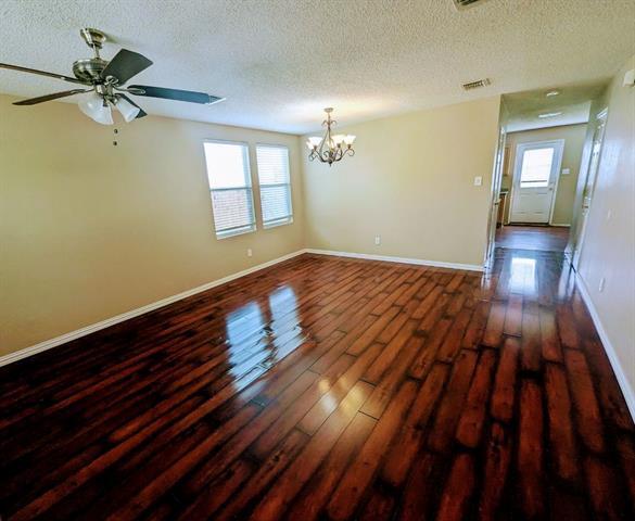 Building Photo - 1207 Summerdale Ln