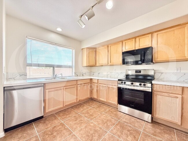 Foto del edificio - 1016 E Taylor Trail