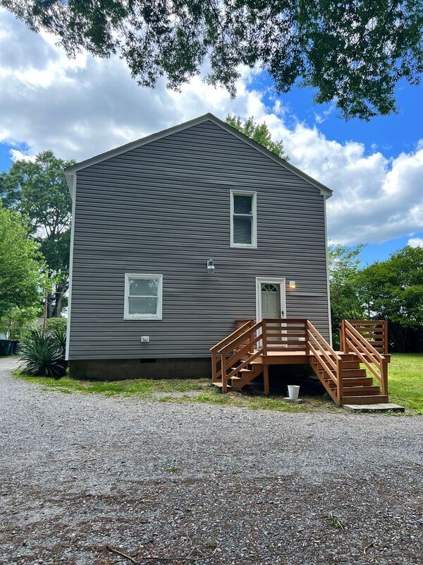 913 Hamilton Ave Unit B, Colonial Heights, VA 23834 Condo for Rent