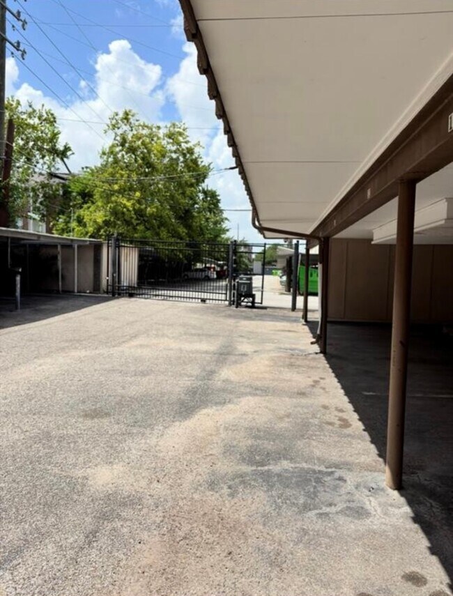 Foto del edificio - 2574 Marilee Ln