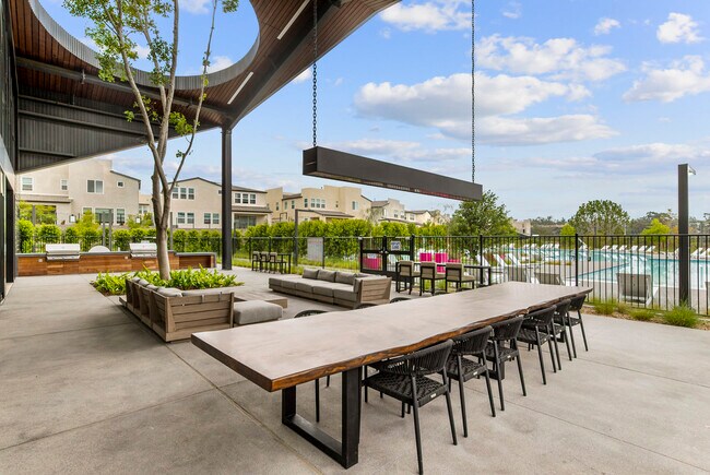 Foto del edificio - 7962 Belluno Way