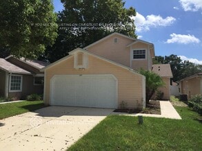 Building Photo - 209 Kittery Ln