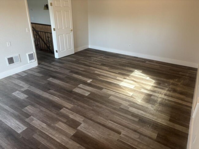 Foto del edificio - 4 bedroom in Billings MT 59101