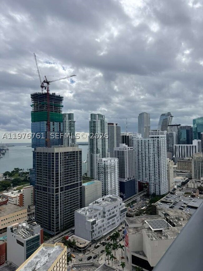Foto del edificio - 121 NE 5th St