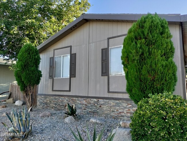Building Photo - 21772 Wisteria