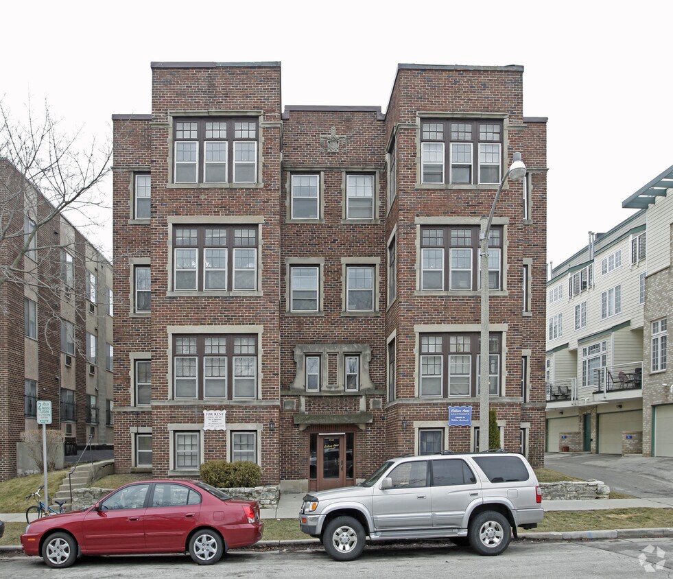 Foto del edificio - Colleen Ann Apartments