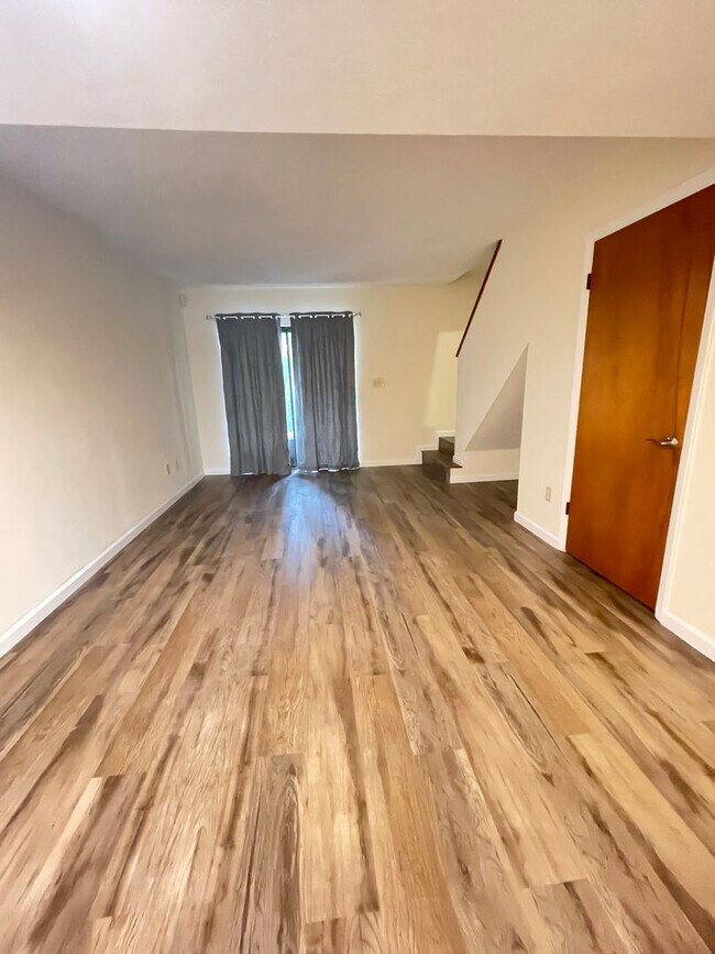 Foto del edificio - 914 SW 59 Terrace