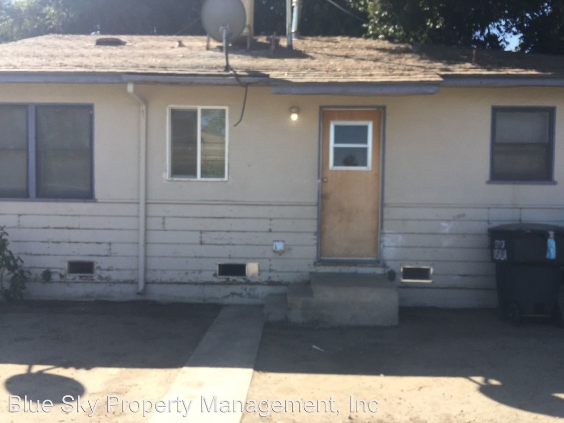 Primary Photo - 700-706 N Jacob St