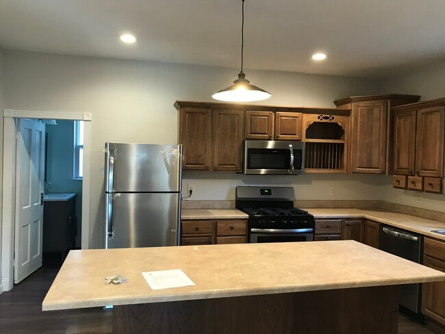 Building Photo - 1413 N Broad St