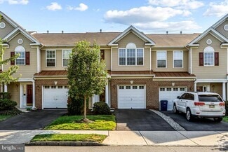 Building Photo - 326 Helen Dr