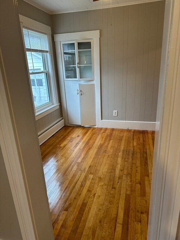 Building Photo - 2311 Main St