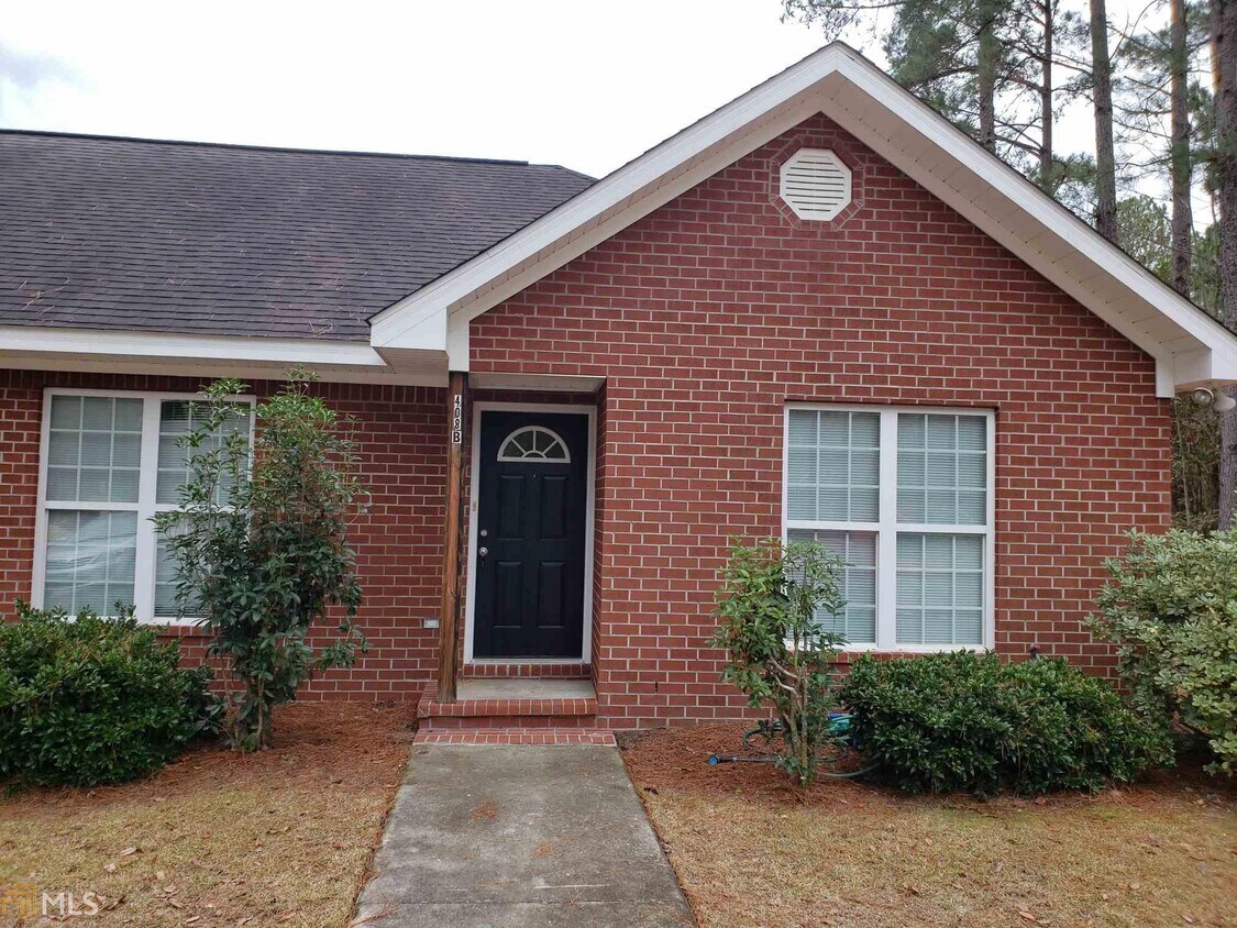 408 Crossway Cottages Ln, Statesboro, GA 30458 House Rental in