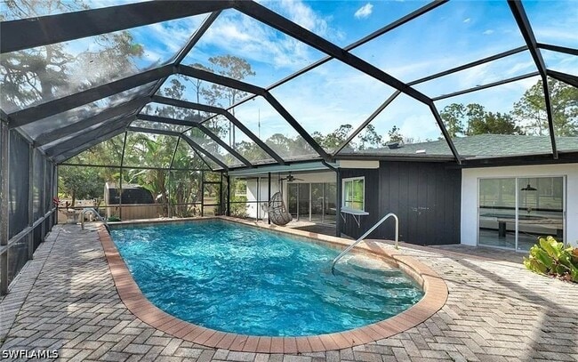 Foto del edificio - 4500 1st Ave NW