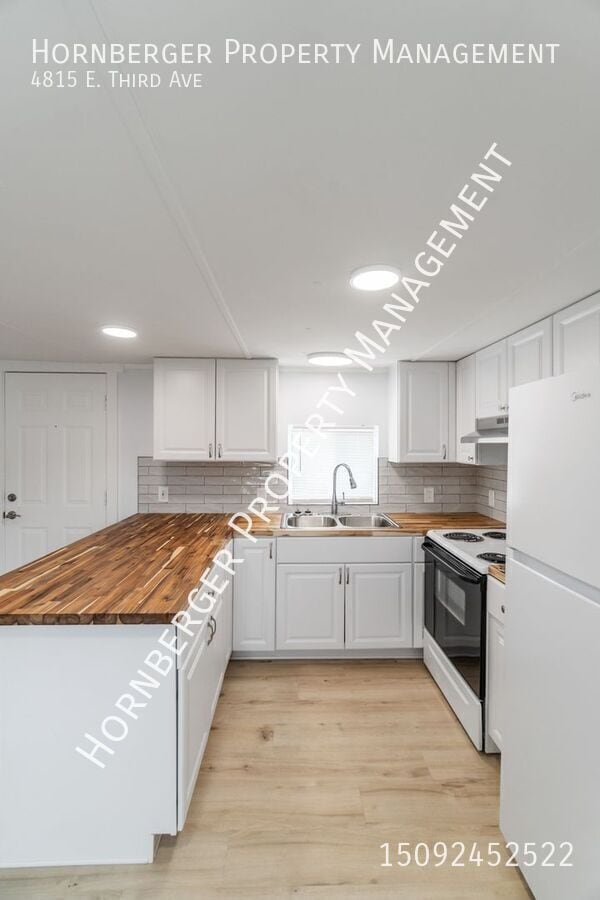 Building Photo - 4815 E. Third Ave-