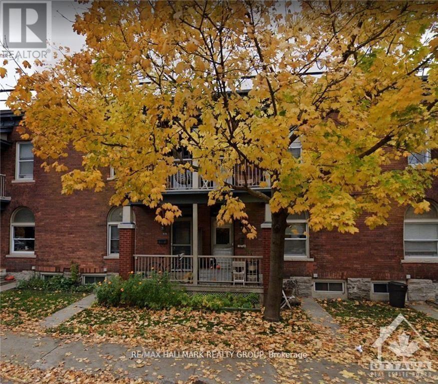 Primary Photo - 375 Lyon St. N