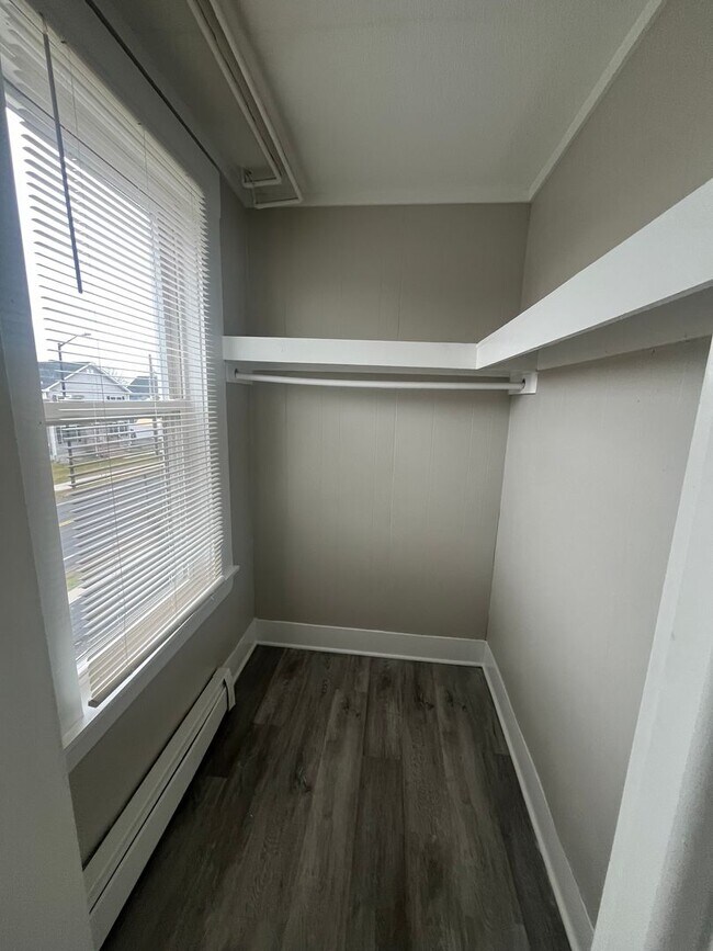 Foto del edificio - 373-373 Central St