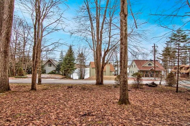 Building Photo - 2104 Totem Trail