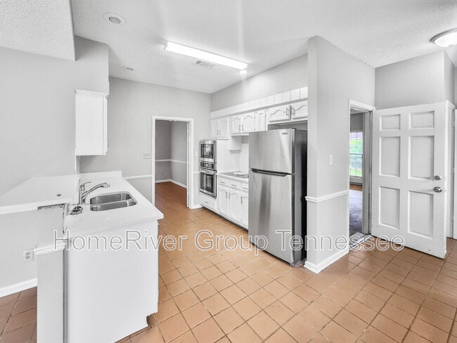 Building Photo - 4384 Walden Cove