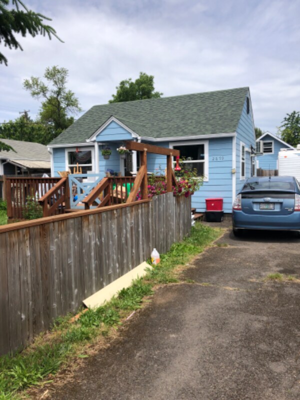 Primary Photo - 2679 Edison St