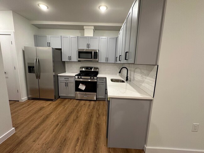 Foto del edificio - 224 GARFIELD Ave