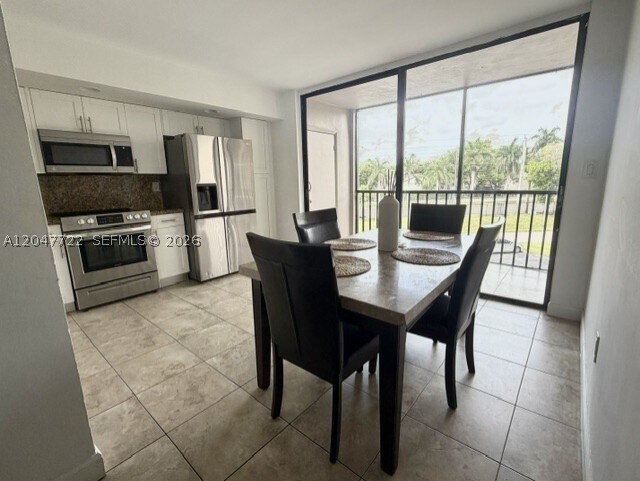 Foto del edificio - 8700 SW 133rd Ave