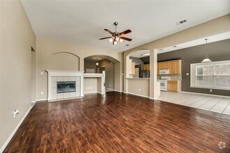 Building Photo - 3209 Bloomfield Trail