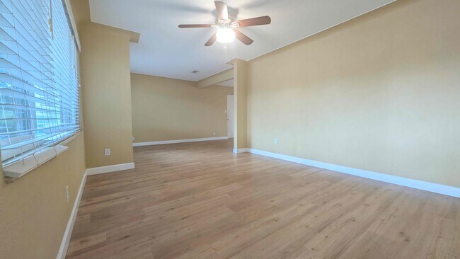 Foto del edificio - 4019 28th Ave N