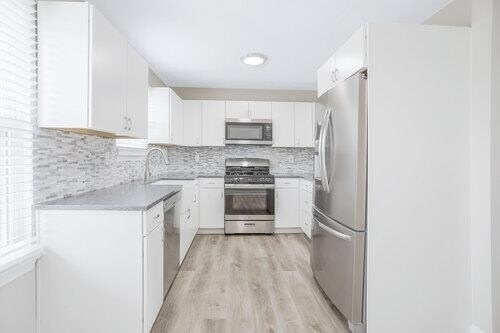 Building Photo - 5517 Wellborn Creek Dr