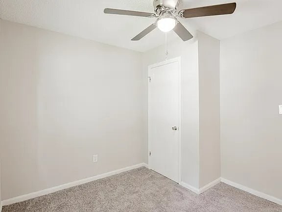 Building Photo - 414 Barclay Ave