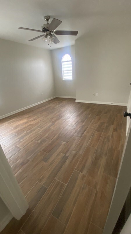 Foto del edificio - 1004 Orange Ln