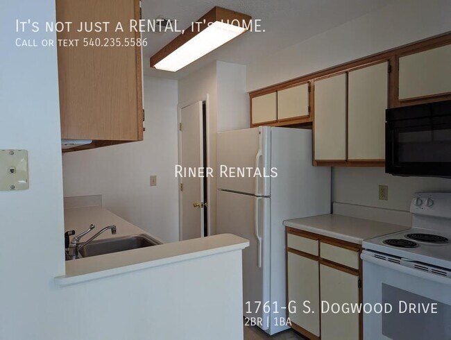 Building Photo - 1761 S Dogwood Dr