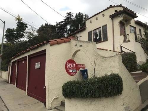 Foto del edificio - 828 Maltman Ave