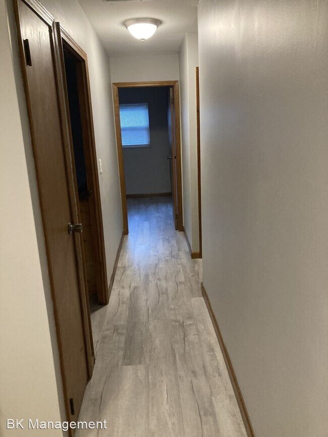 Foto del edificio - 3 br, 1 bath House - 2408 Brady Lane